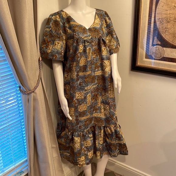 KOKO HEAD DRESS MADE IN HAWILL SIZE XL - Picture 1 of 5